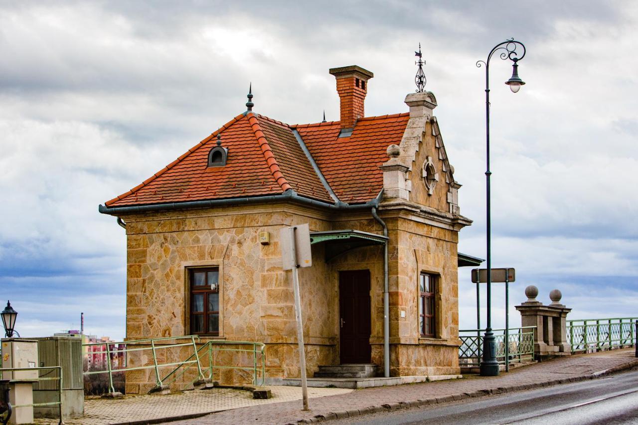Bridge Apartment Ostrzyhom Zewnętrze zdjęcie